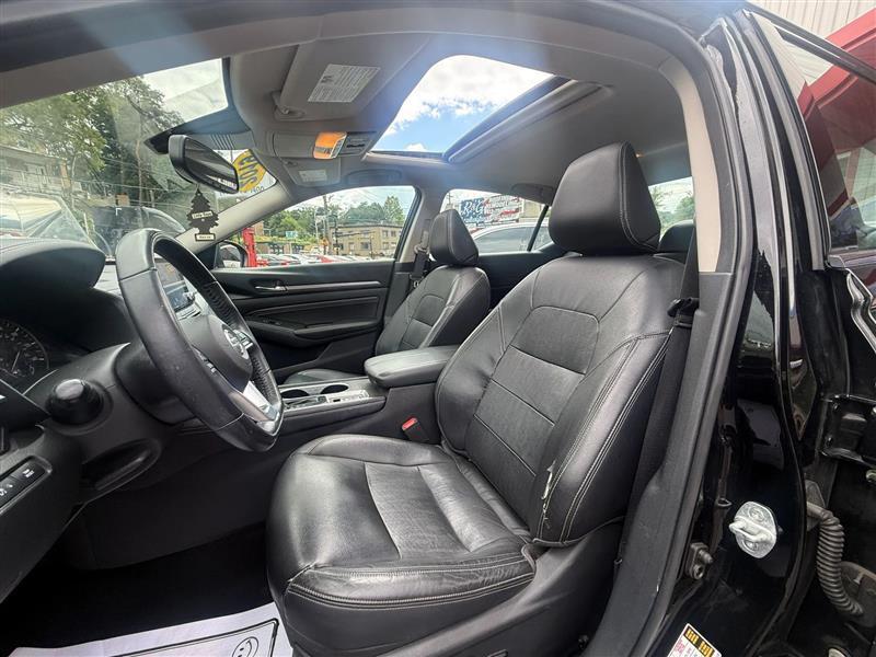Nissan Altima  2019