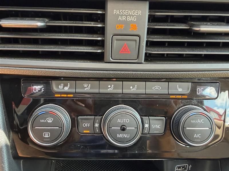 Volkswagen Jetta  2019