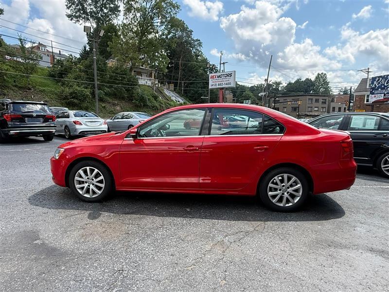 Volkswagen Jetta  2013