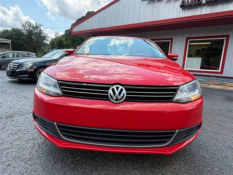 Volkswagen Jetta  2013