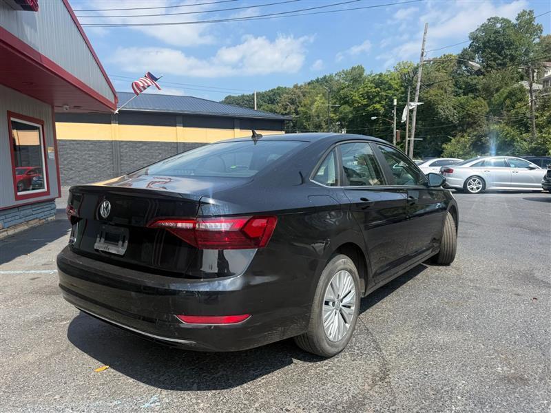 Volkswagen Jetta  2020