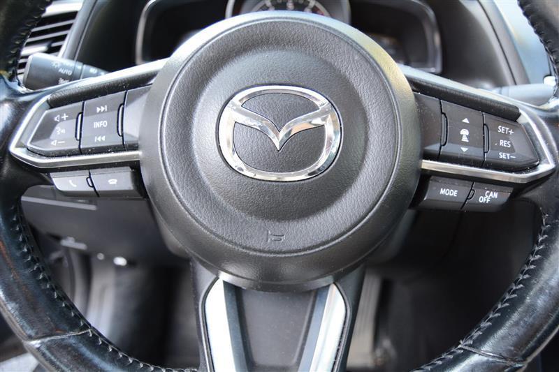 Mazda MAZDA3  2018