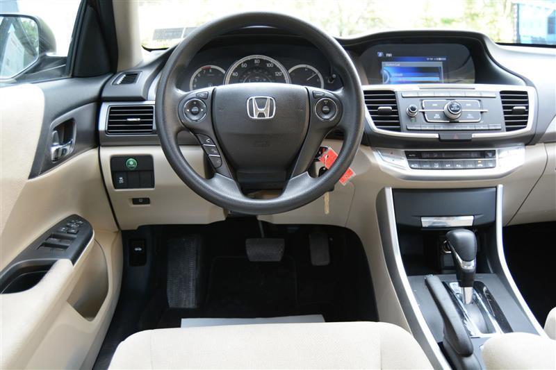 Honda Accord  2013