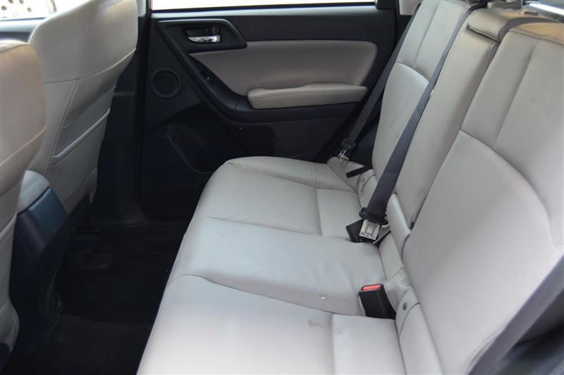 Subaru Forester  2015