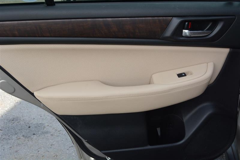 Subaru Outback  2017