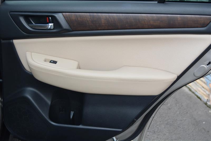 Subaru Outback  2017