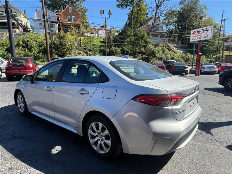 Toyota Corolla  2021