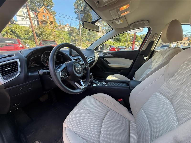 Mazda MAZDA3  2017