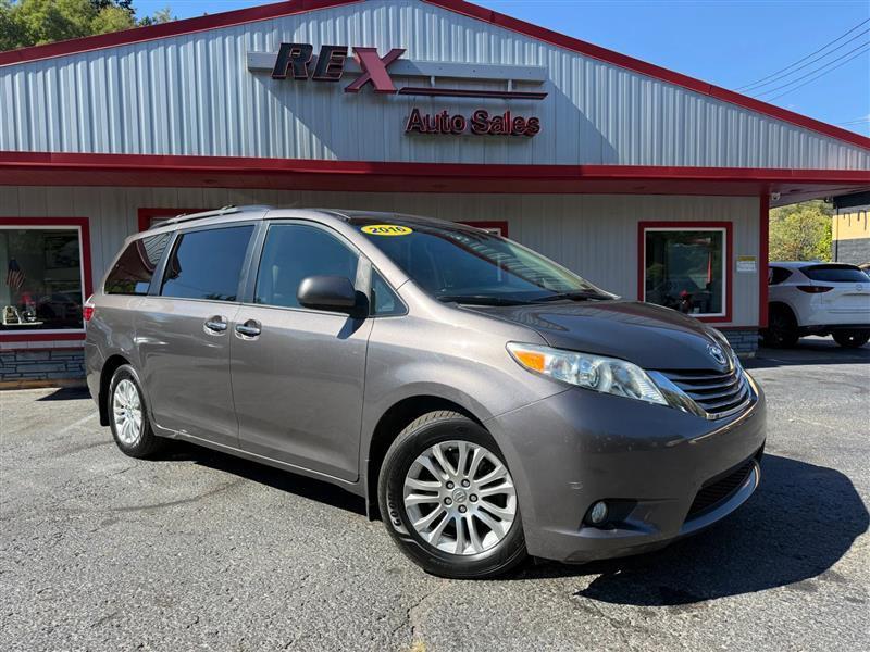 Toyota Sienna  2016