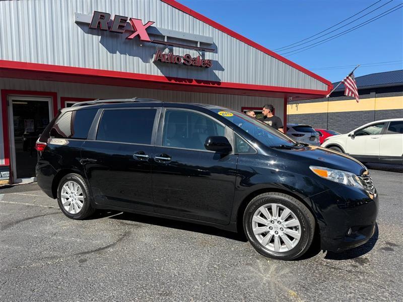 Toyota Sienna  2015