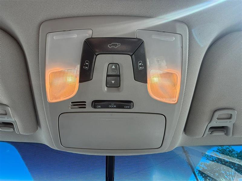Toyota Sienna  2015
