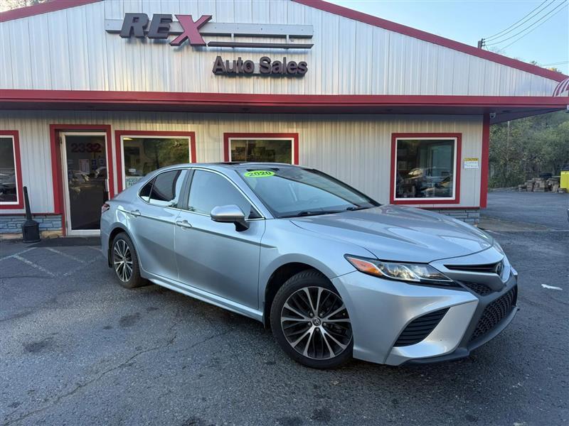 2020 Toyota Camry SE Sedan 4D