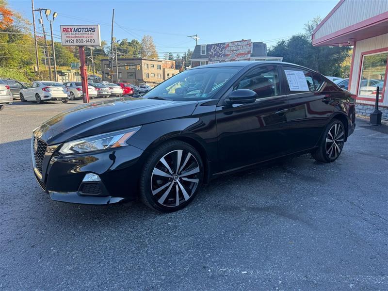 Nissan Altima  2020