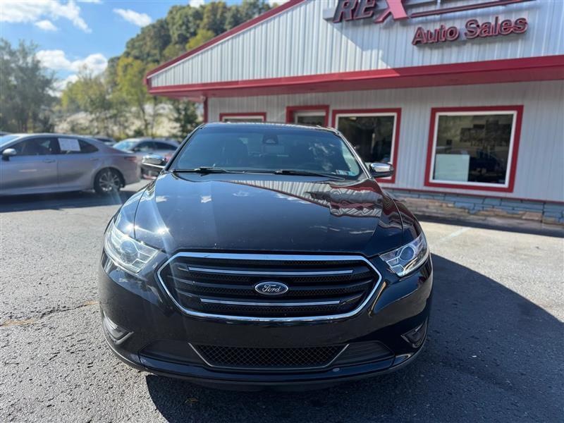 Ford Taurus  2019