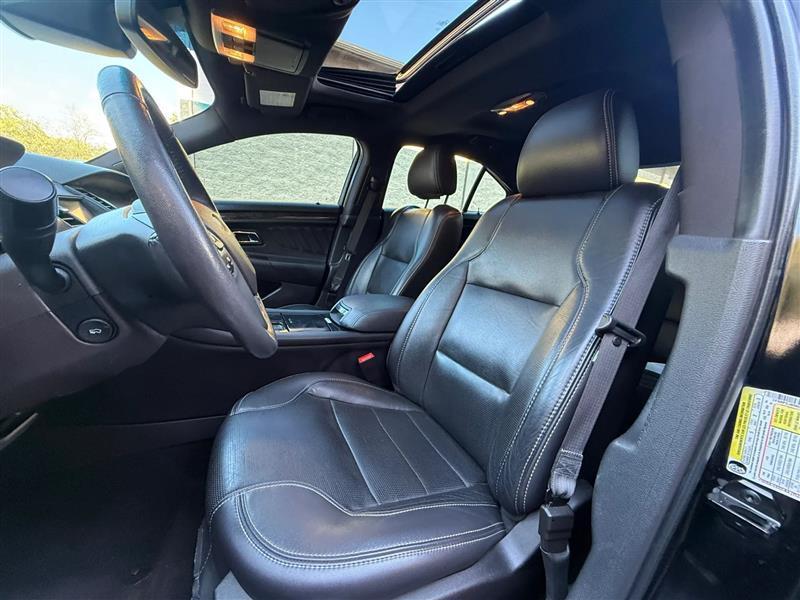 Ford Taurus  2019