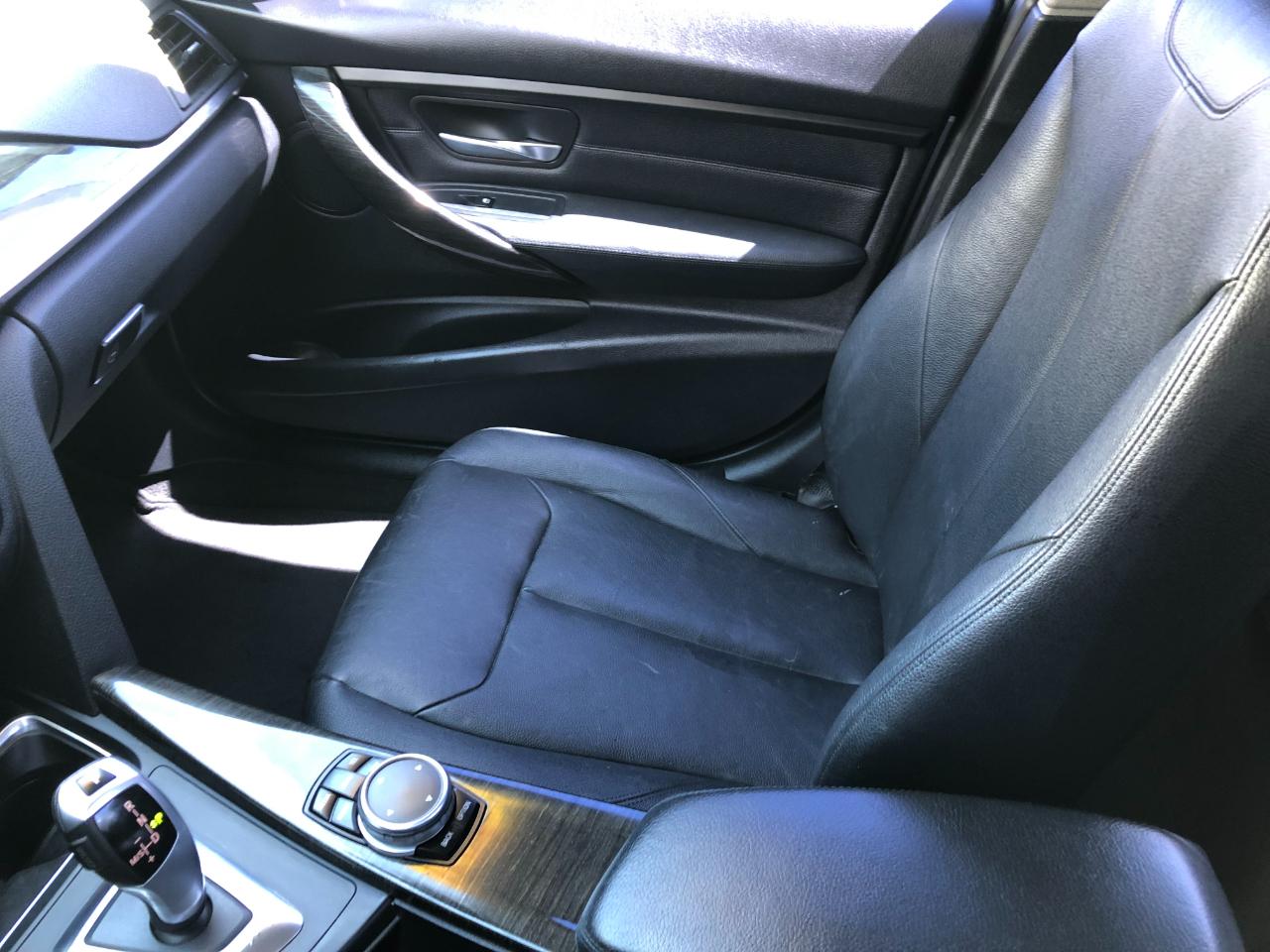 BMW 3-Series 320i Sedan 2015