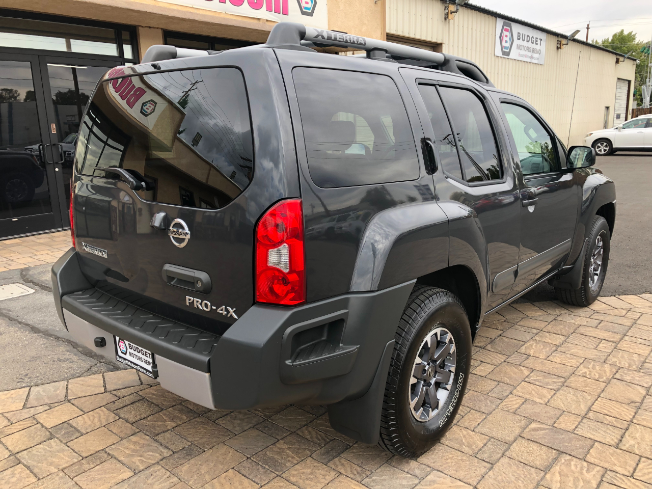 Nissan Xterra PRO-4X 5AT 4WD 2015