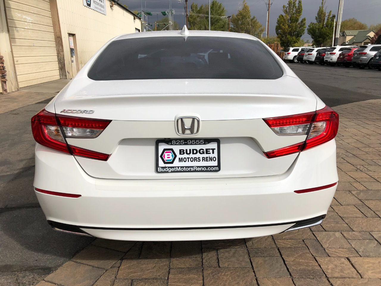 2019 Honda Accord LX photo 2