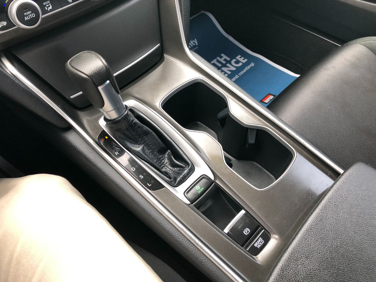 2019 Honda Accord LX photo 15