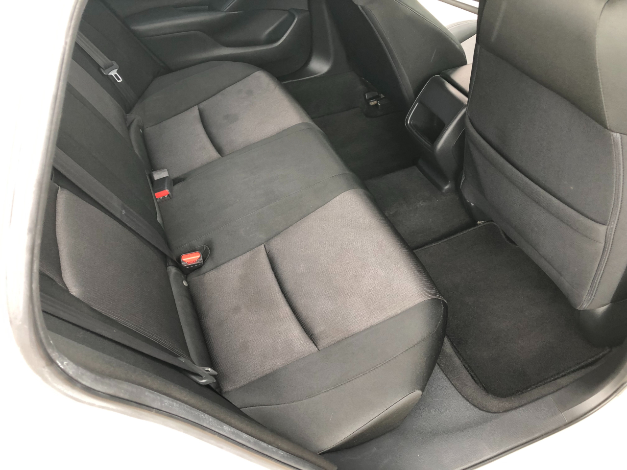 2019 Honda Accord LX photo 20