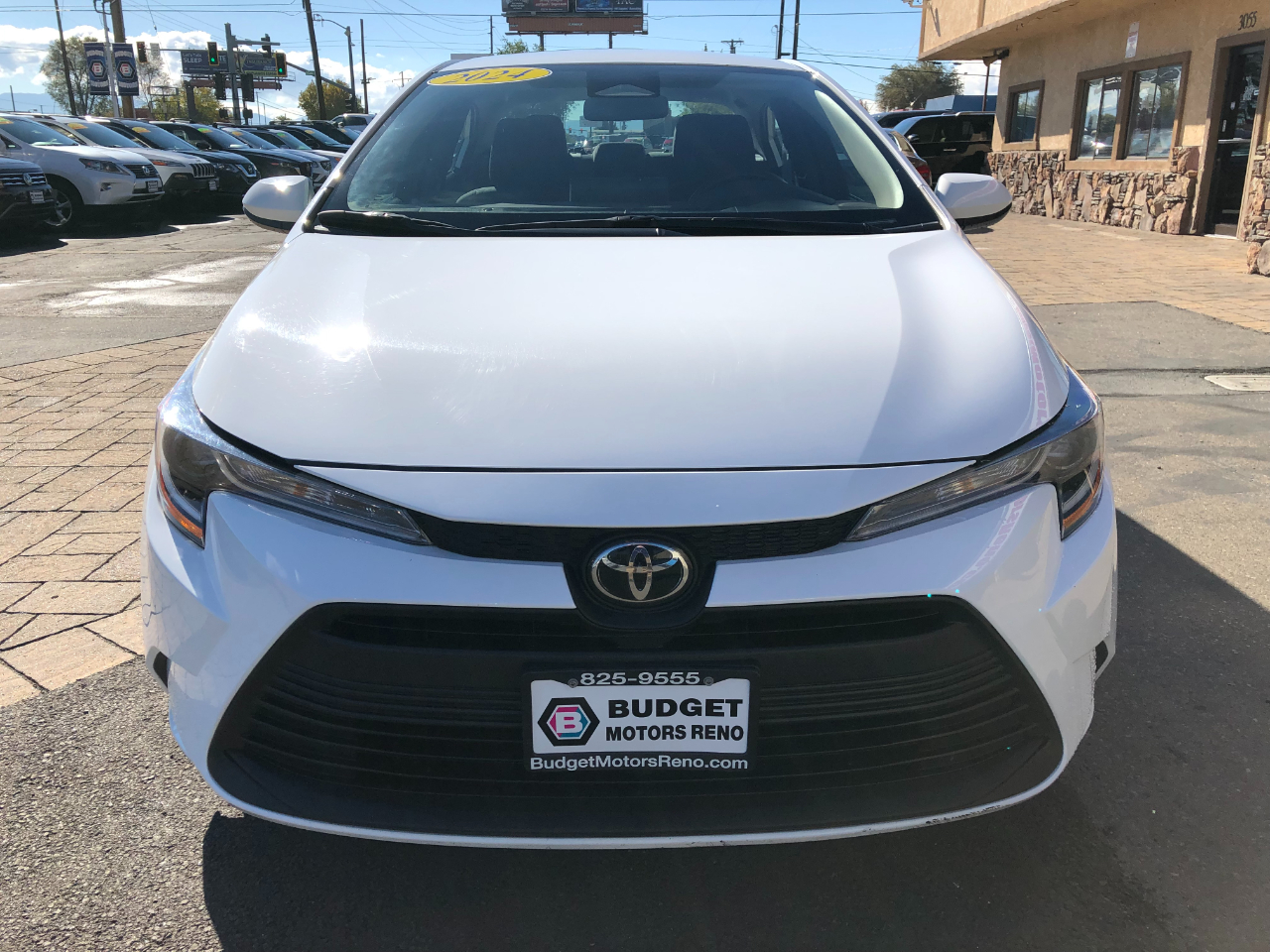 Toyota Corolla LE 2024