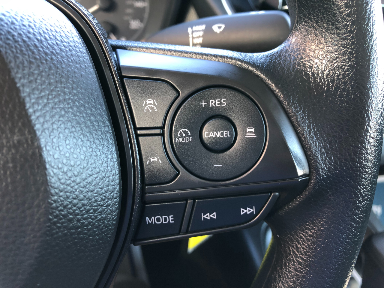 Toyota Corolla LE 2024