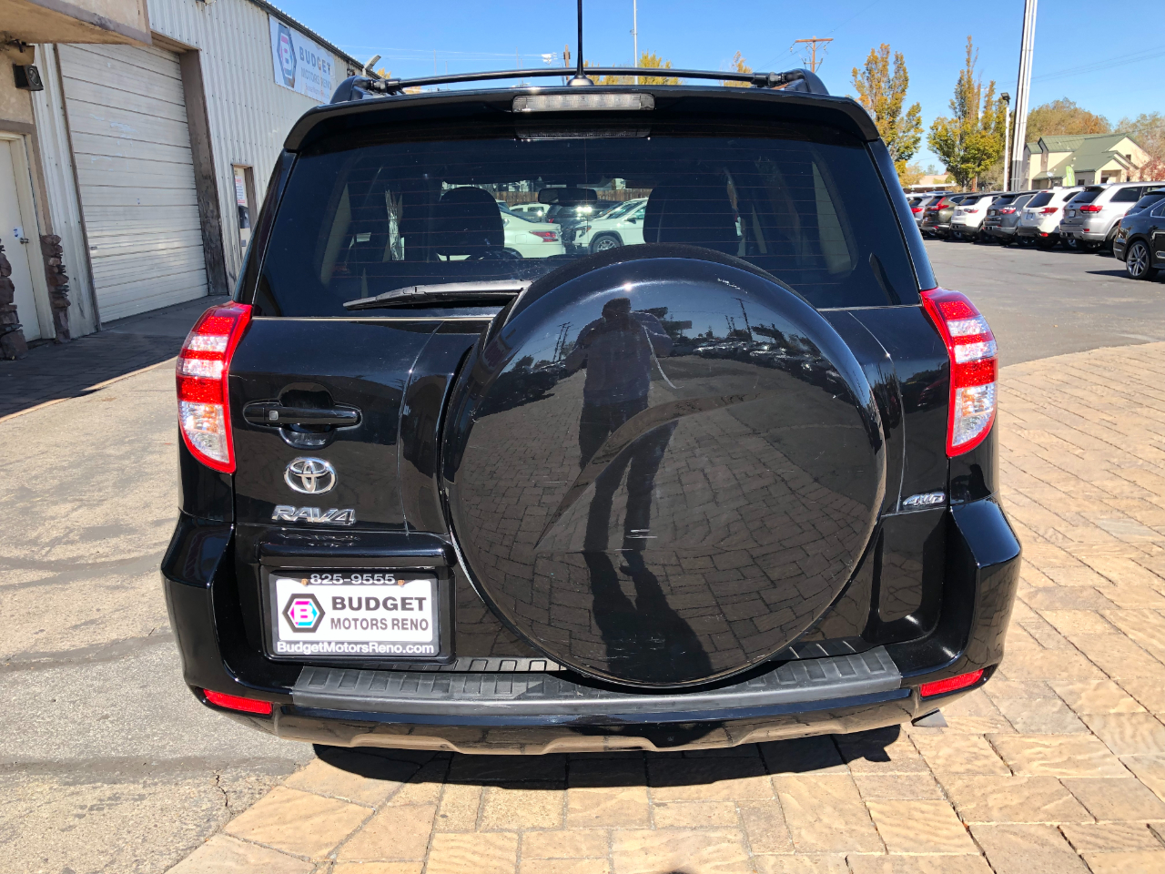 Toyota RAV4 Limited I4 4WD 2011