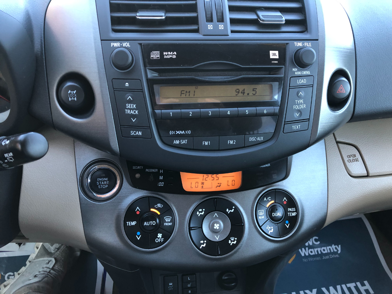 Toyota RAV4 Limited I4 4WD 2011