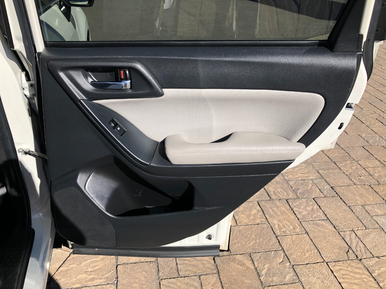 Subaru Forester 2.5i Limited 2015