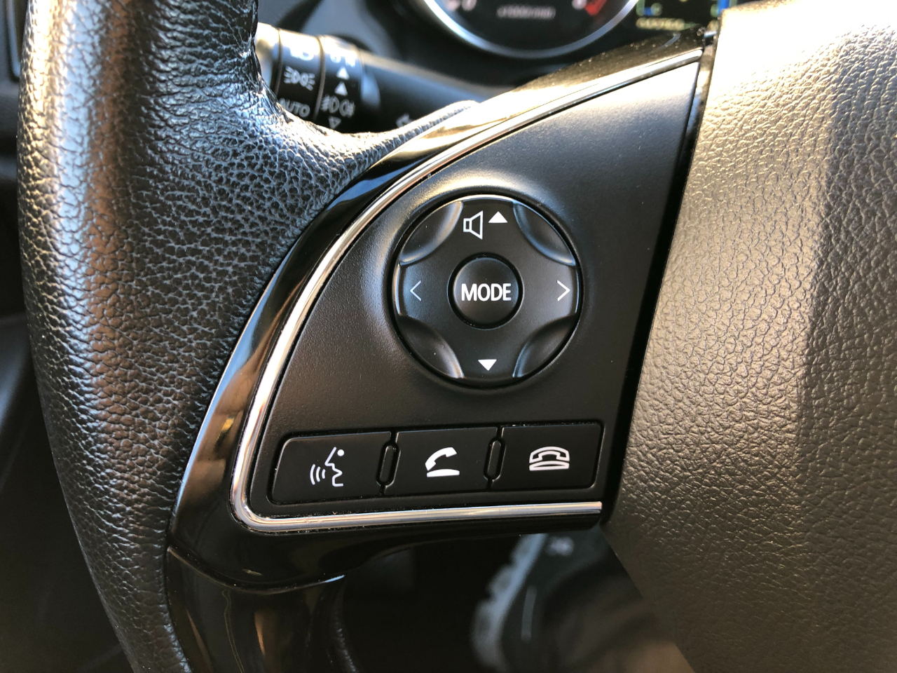 Mitsubishi Outlander Sport  2024