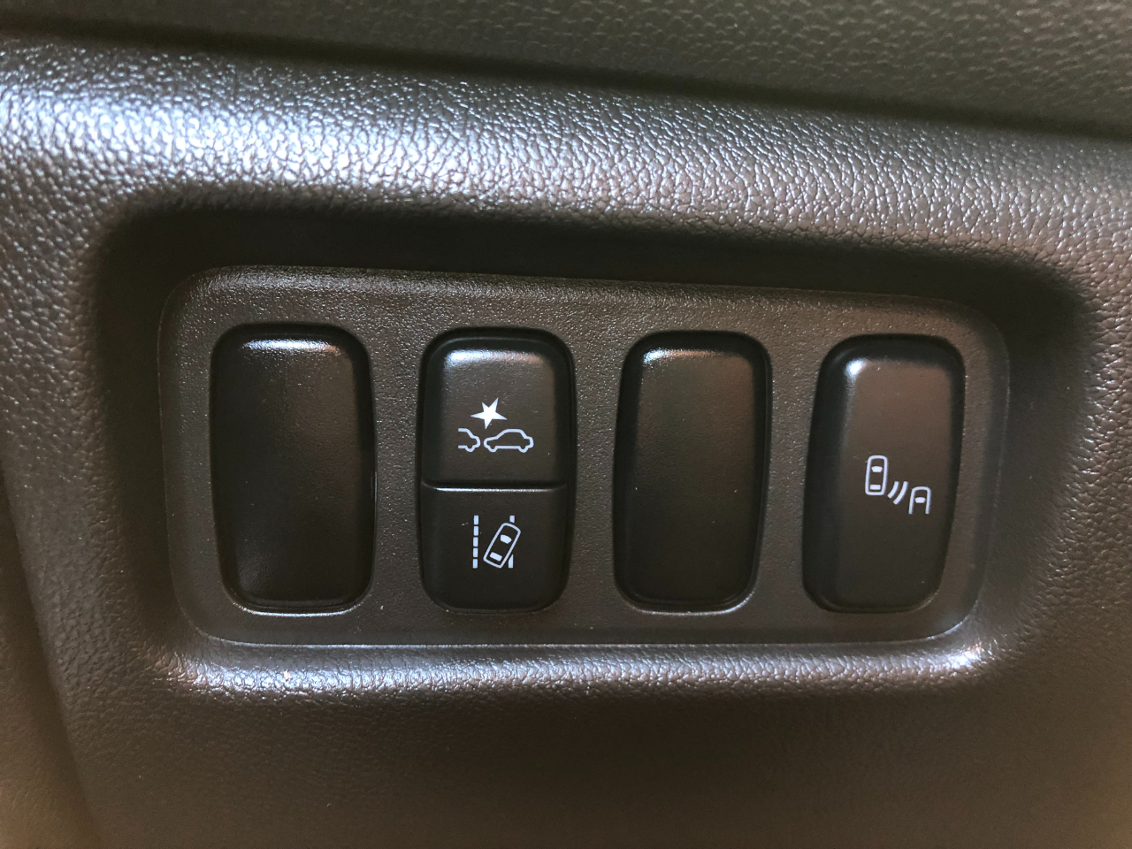 Mitsubishi Outlander Sport  2024