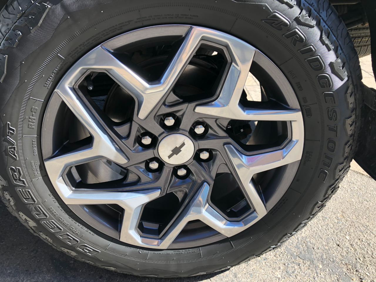 Chevrolet Silverado 1500 LTZ Crew Cab 4WD 2019