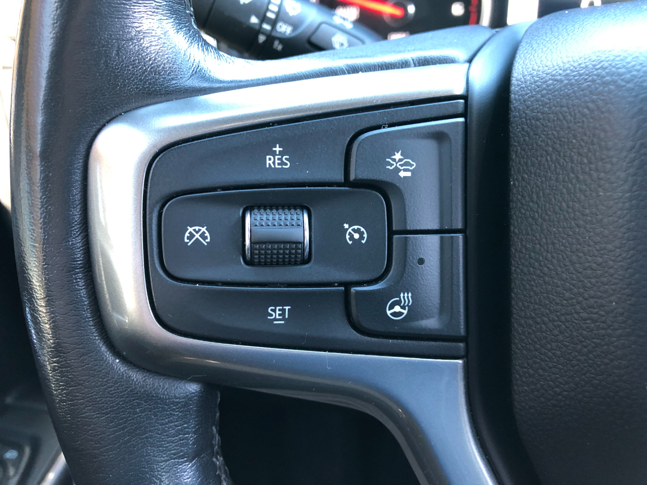 Chevrolet Silverado 1500 LTZ Crew Cab 4WD 2019