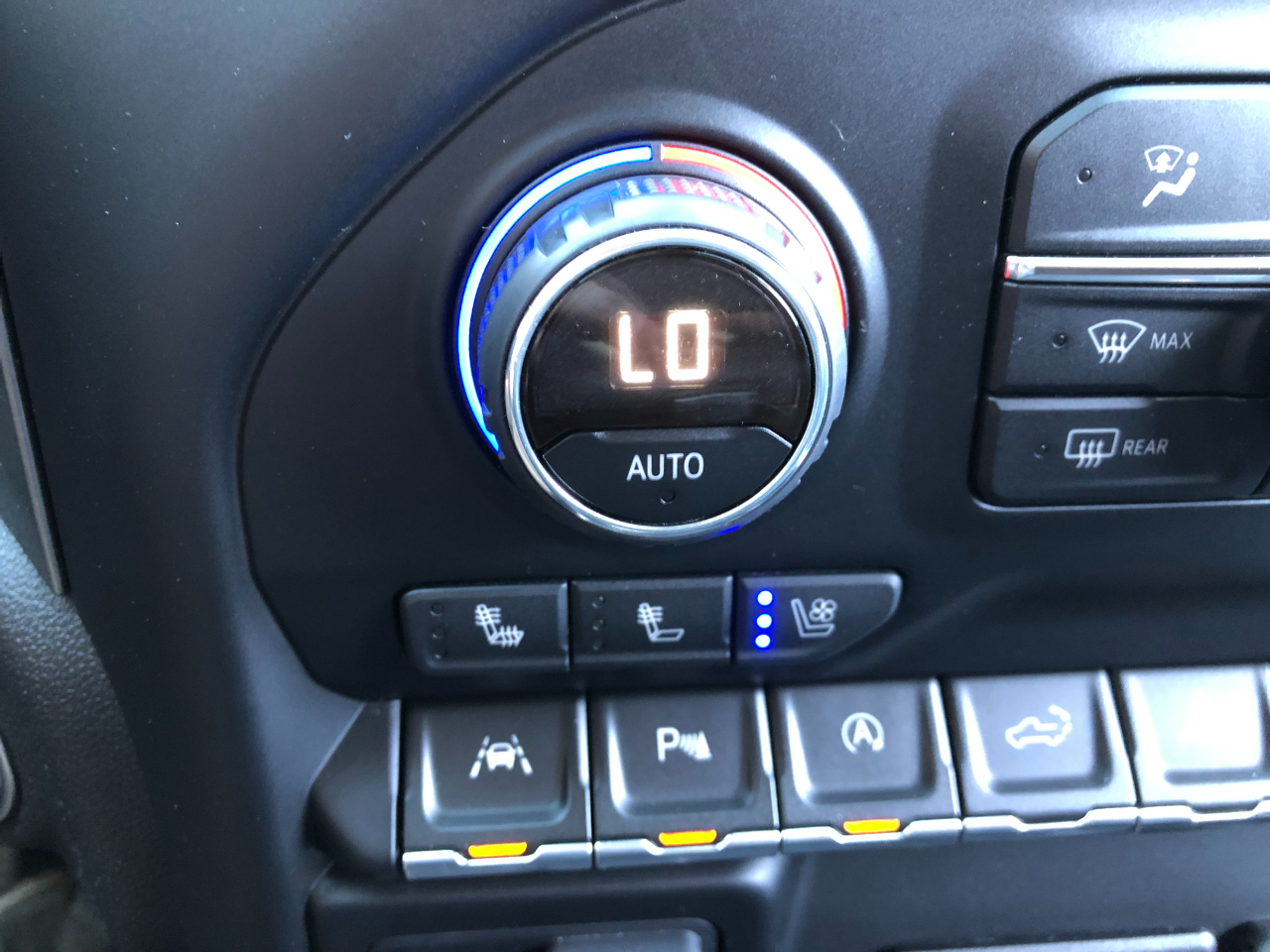 Chevrolet Silverado 1500 LTZ Crew Cab 4WD 2019