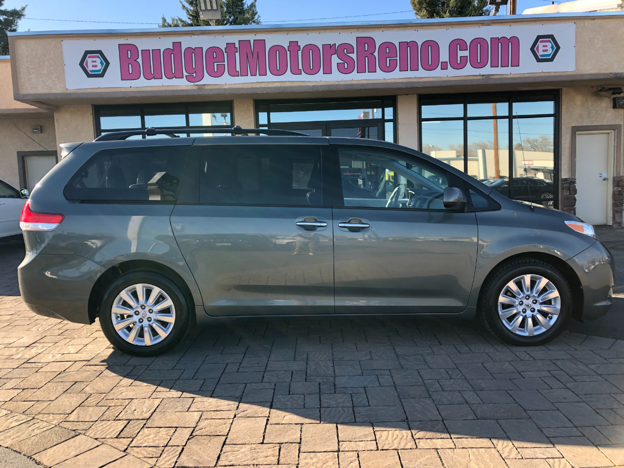 2014 Toyota Sienna Limited AWD 7-Passenger V6