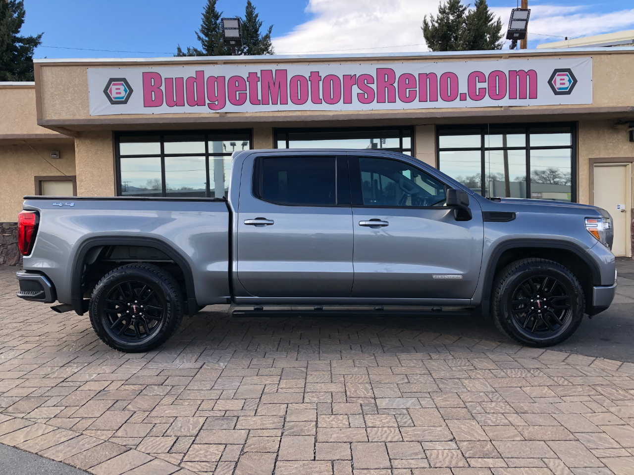 2020 GMC Sierra 1500 Elevation Crew Cab 4WD