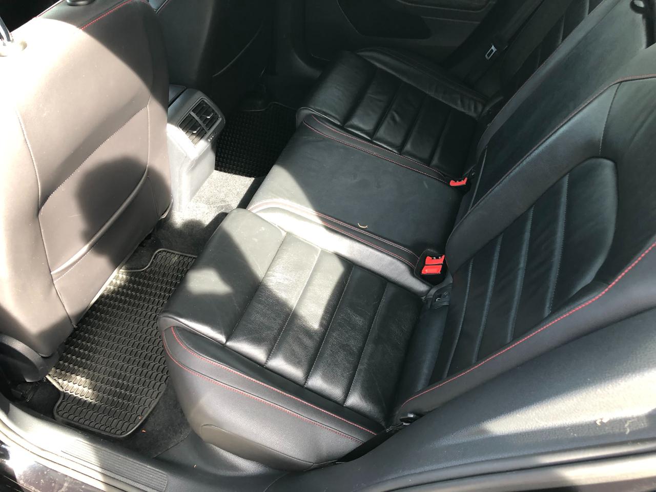 Volkswagen GTI Autobahn 6A 4-Door 2015