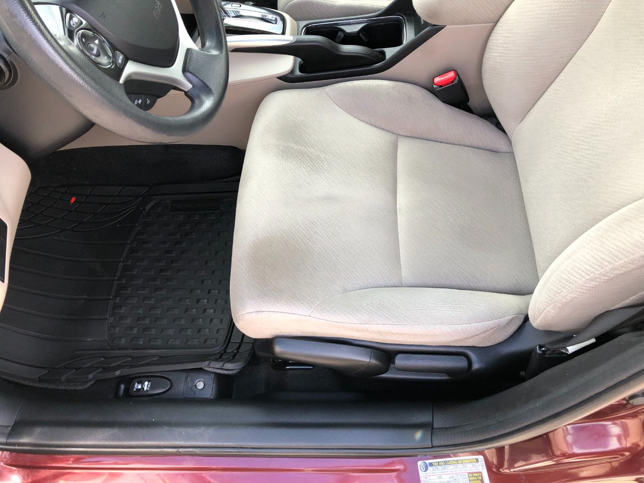 Honda Civic EX Sedan 5-Speed AT 2013