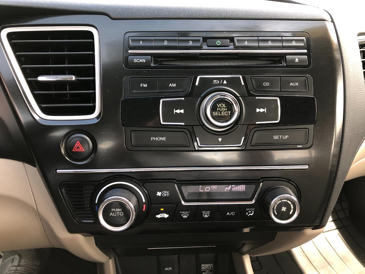 Honda Civic EX Sedan 5-Speed AT 2013