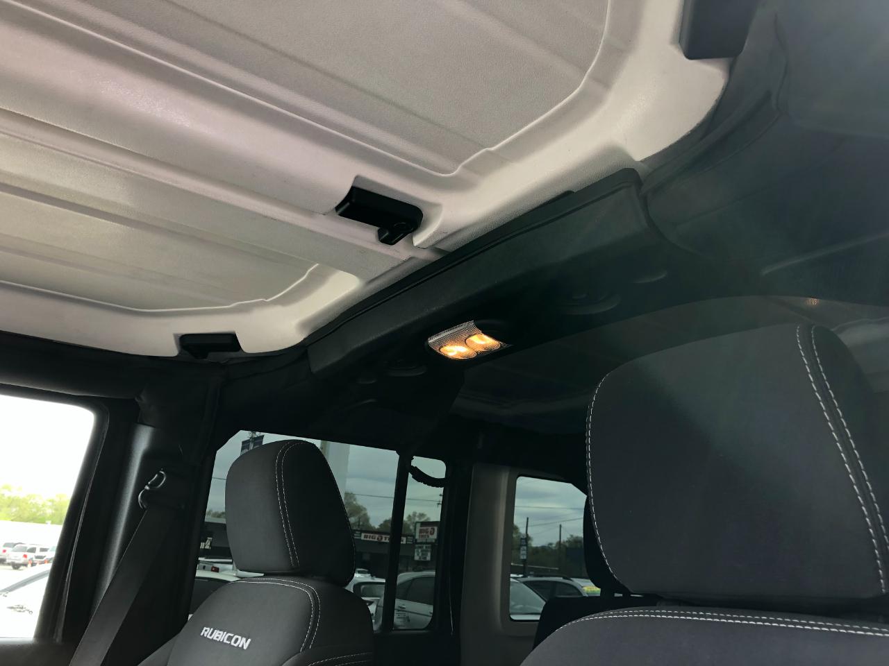 Jeep Wrangler Unlimited Rubicon 4WD 2015