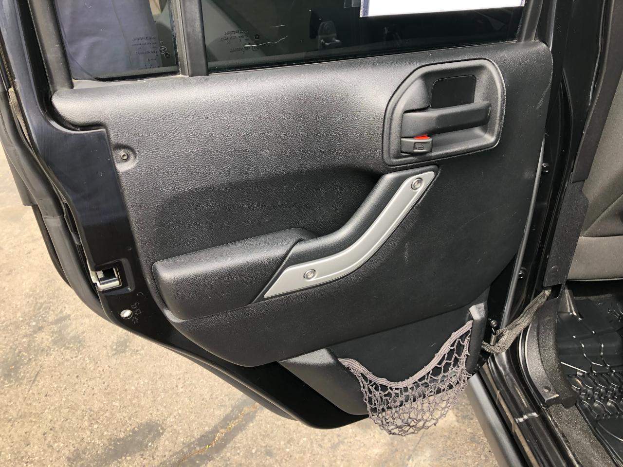 Jeep Wrangler Unlimited Rubicon 4WD 2015