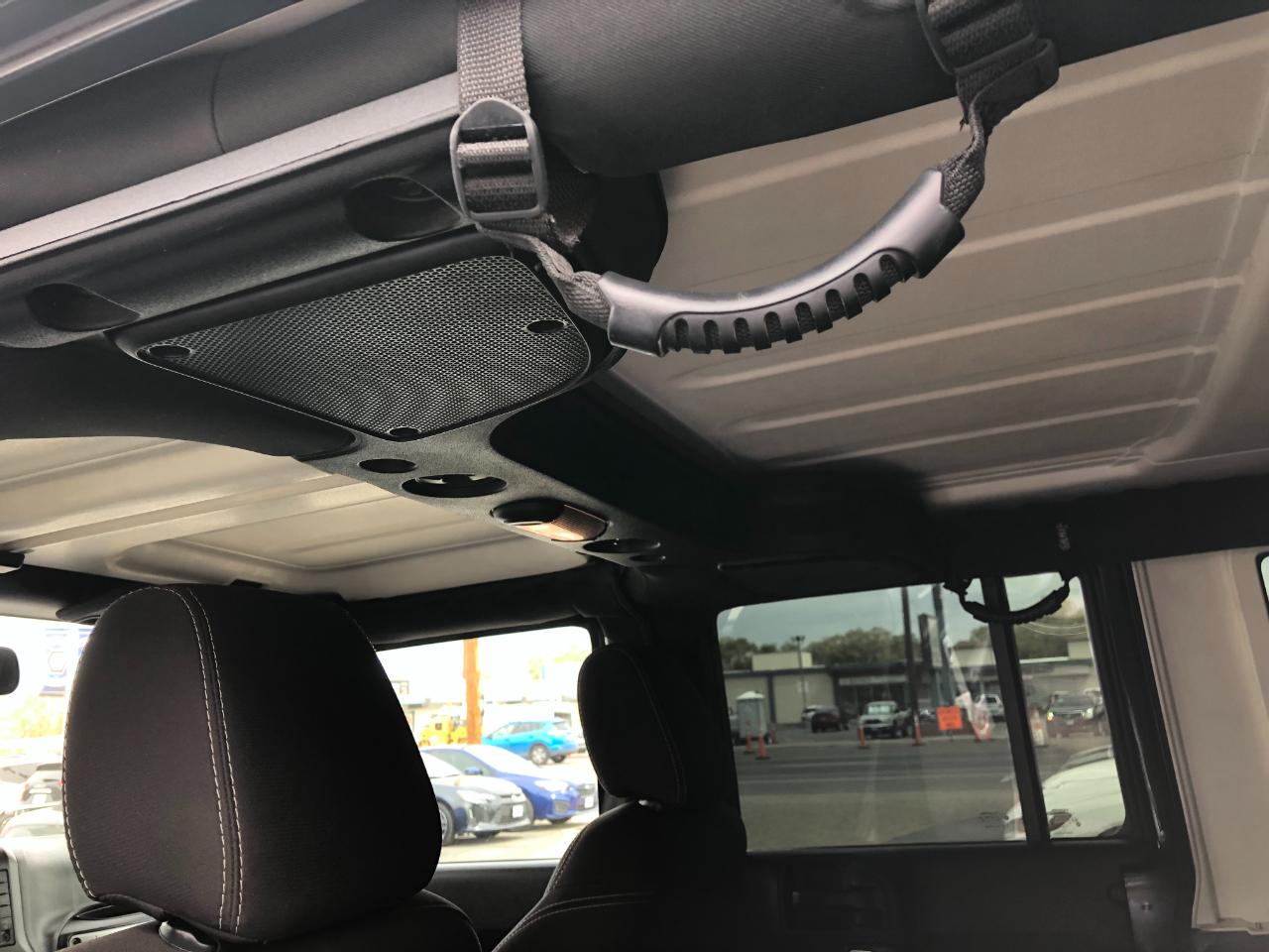 Jeep Wrangler Unlimited Rubicon 4WD 2015