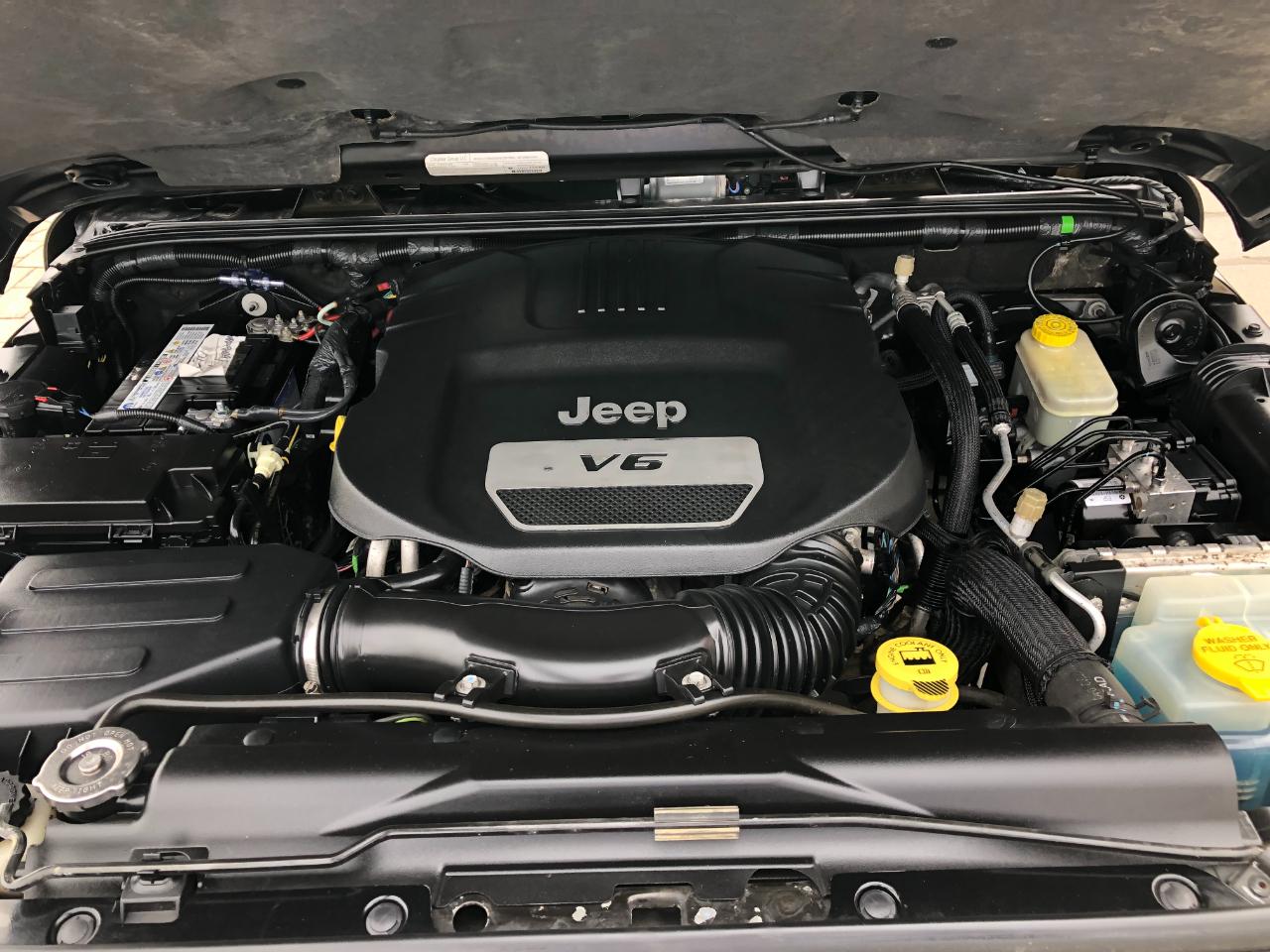 Jeep Wrangler Unlimited Rubicon 4WD 2015