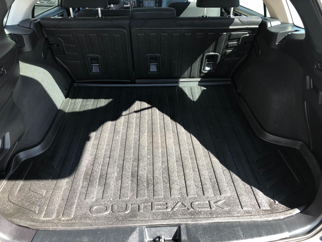 Subaru Outback 2.5i 2016