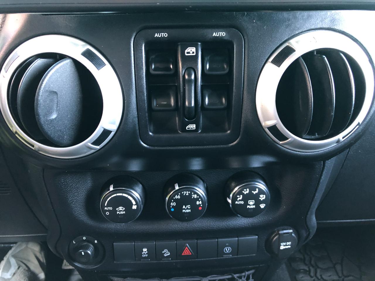 Jeep Wrangler Unlimited Rubicon 4WD 2016