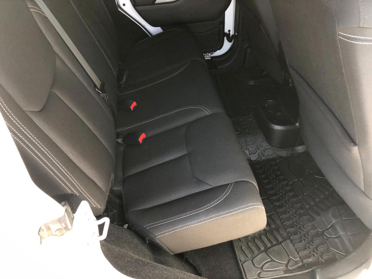 Jeep Wrangler Unlimited Rubicon 4WD 2016