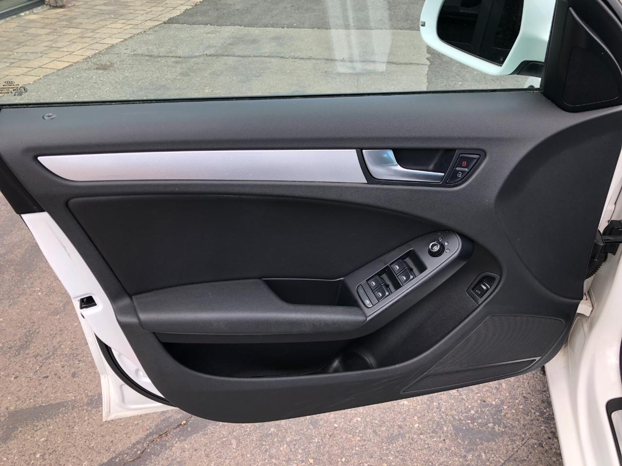 Audi A4 2.0 T Sedan quattro Tiptronic 2009