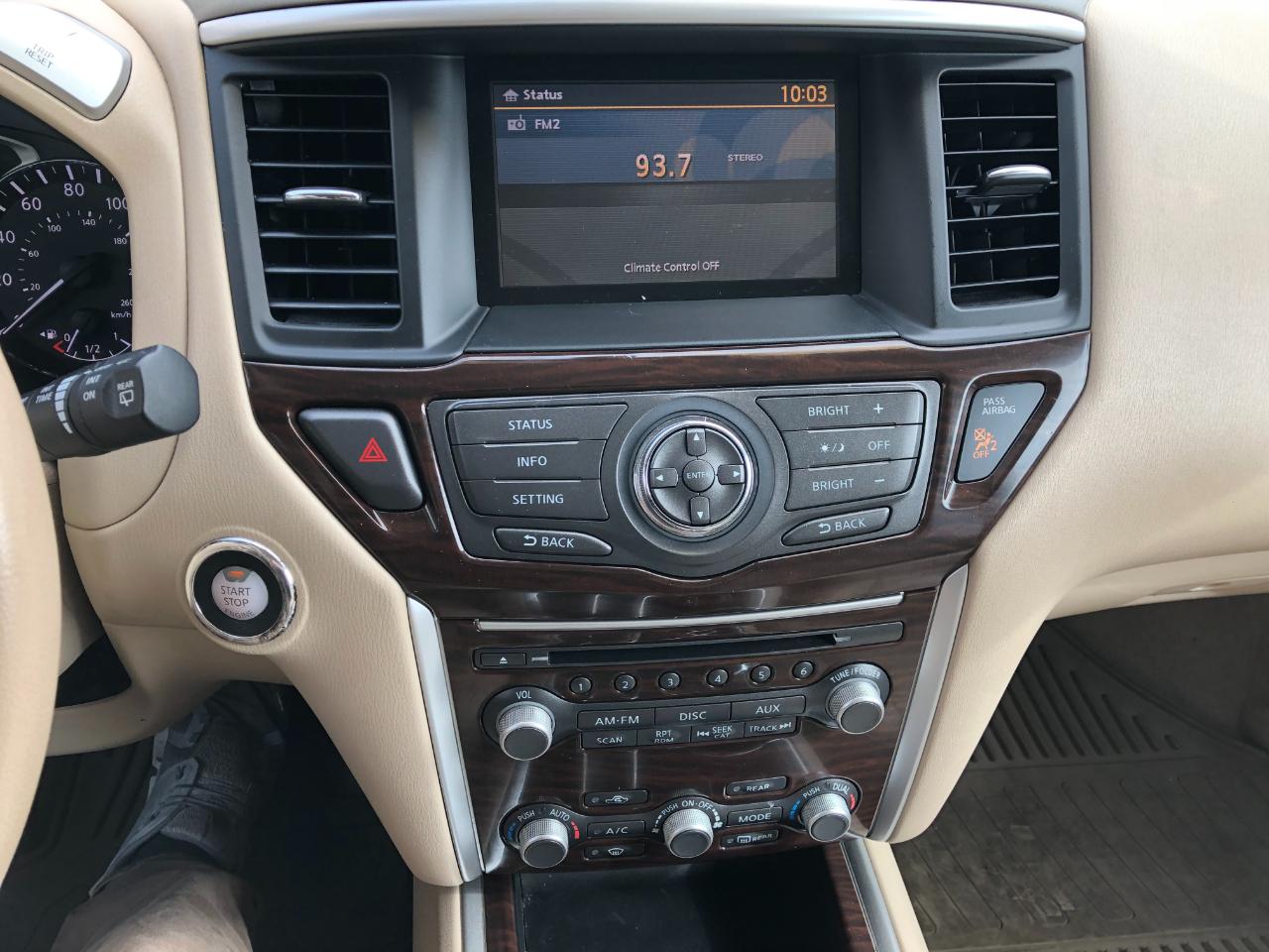 Nissan Pathfinder SL 4WD 2013