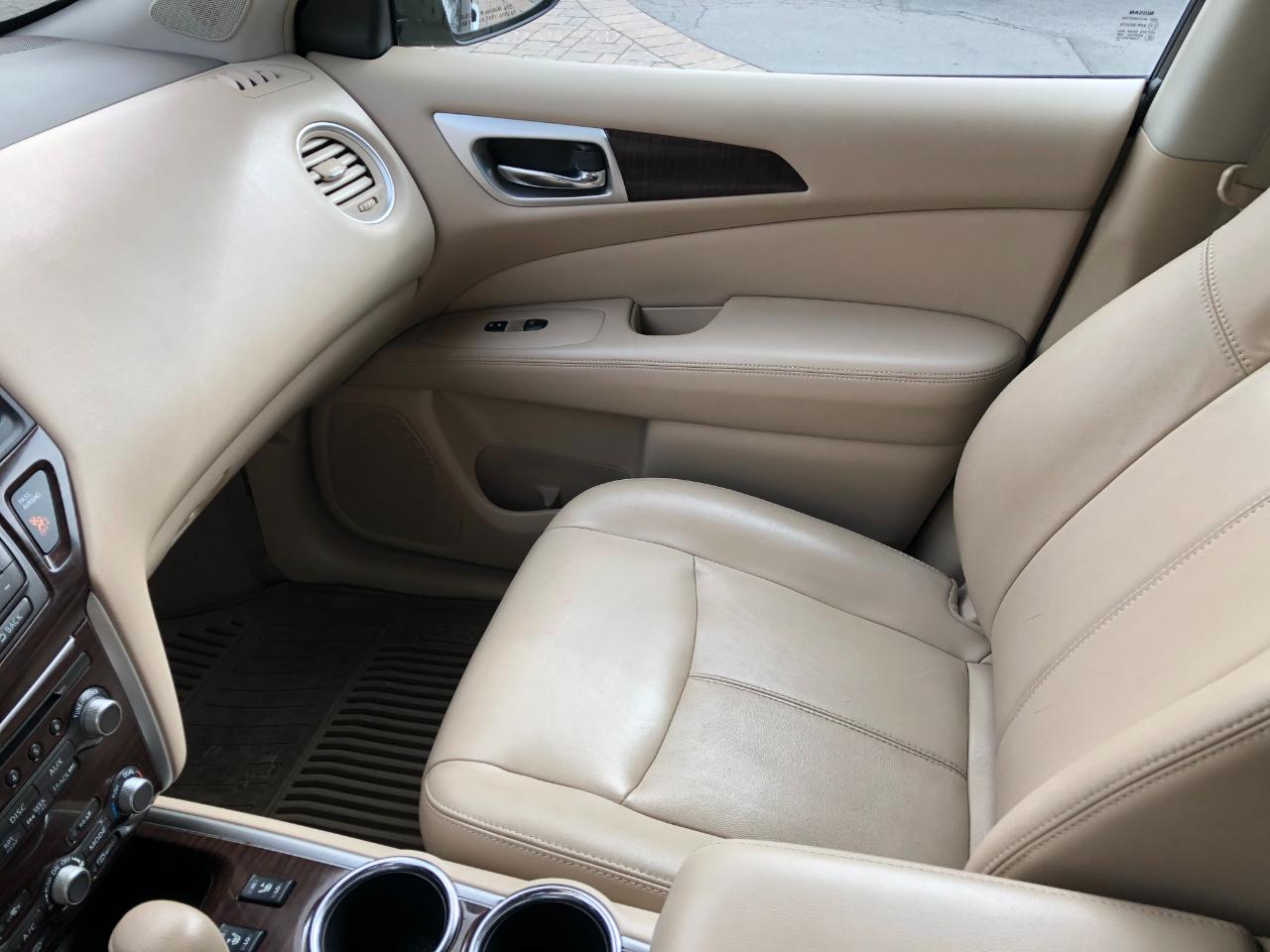 Nissan Pathfinder SL 4WD 2013