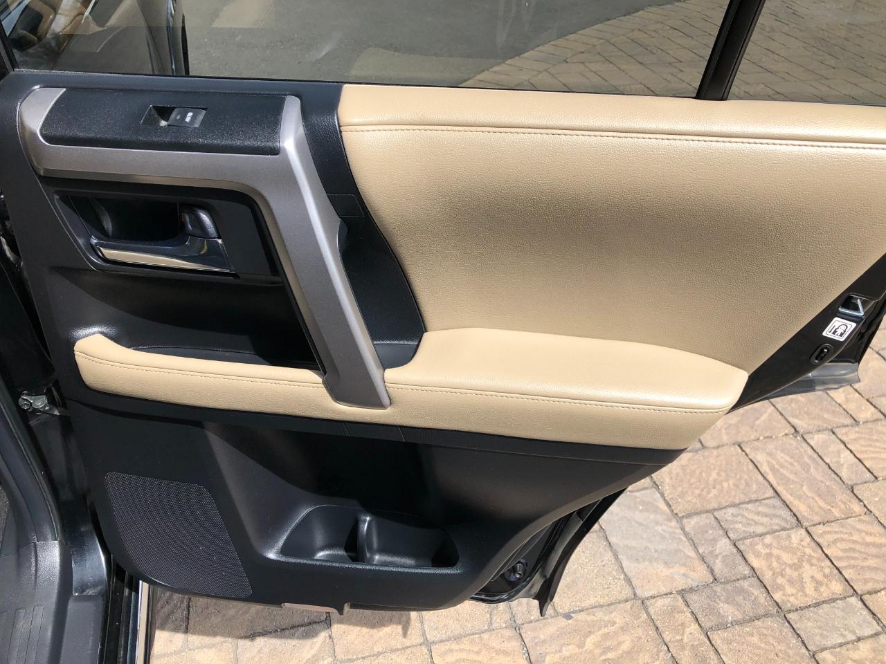 Toyota 4Runner Limited 4WD V6 2019